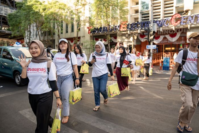 BAHAGIA: Havaianas mempersembahkan Havaianas City Walk dalam rangka memperingati Hari Kemerdekaan Indonesia yang ke-79. (IST)