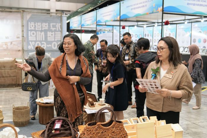 RAMAI: Suasana pameran furniture Indonesia di Korea Selatan bertajuk Korea International Furniture and Interior Fair (Kofurn) 2024 yang berlangsung pada 29 Agustus hingga 1 September 2024.