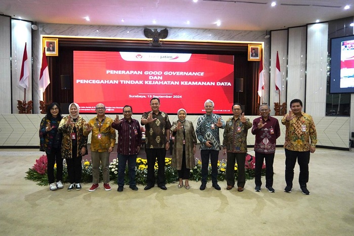 PENTING: Suasana diskusi panel Bank Jatim bersama Badan Intelijen Negara (BIN) Jawa Timur, Jumat (13/9).