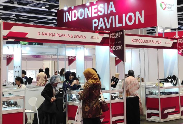 PARTISIPASI: Booth Indonesia di Pameran International Jewellery and Gem World (JGW) Hong Kong 2024 yang diselenggarakan pada 18-22 September 2024 di Hong Kong Convention & Exhibition Centre (HKCEC).
