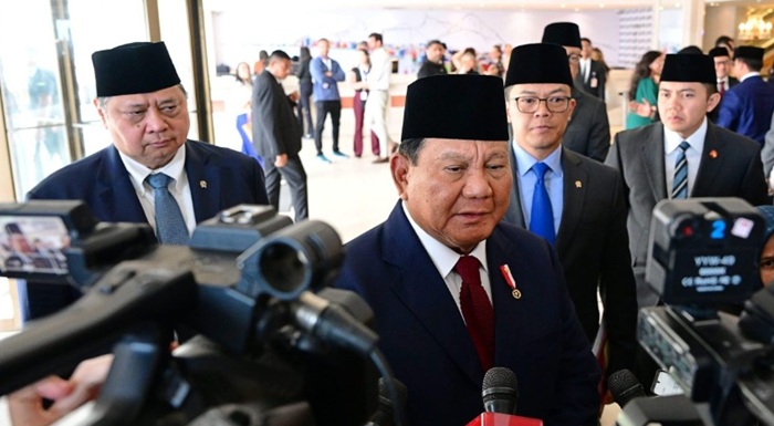 DOORSTOP: Presiden Prabowo menyampaikan keterangannya kepada awak media usai pertemuan bilateral dengan Sekretaris Jenderal PBB, Ant&oacute;nio Guterres, Minggu (17/11) di Rio de Janeiro, Brasil.