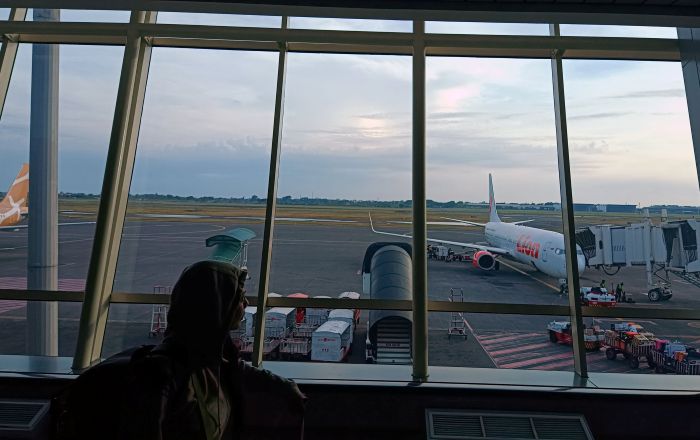 PERJALANAN: Pemerintah menyiapkan diskon harga tiket pesawat untuk angkutan lebaran 2025.