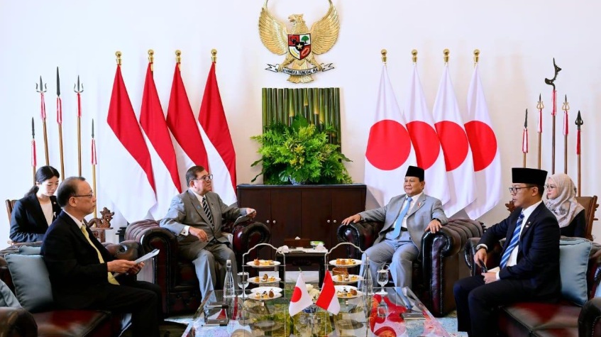 SAHABAT: Presiden Prabowo Subianto dan Perdana Menteri (PM) Jepang, Ishiba Shigeru melakukan pertemuan bilateral di Istana Kepresidenan Bogor, Jawa Barat, Sabtu (11/1/2025).