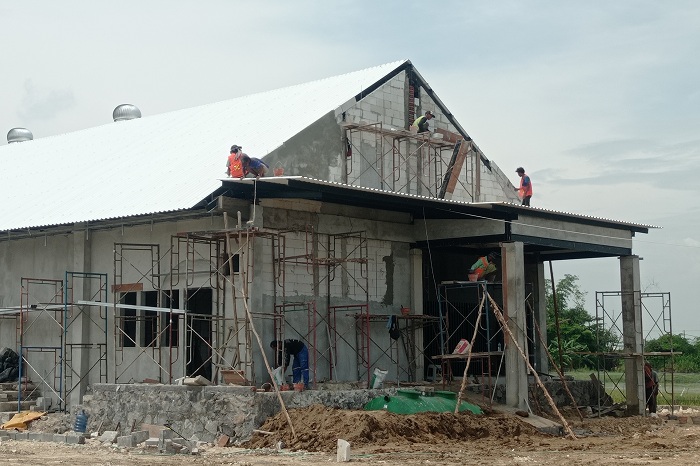 PEMBANGUNAN: Pemerintah Kota (Pemkot) Surabaya menargetkan pembangunan RPH Surabaya rampung pada pertengahan tahun dan lanjut dioperasionalkan.