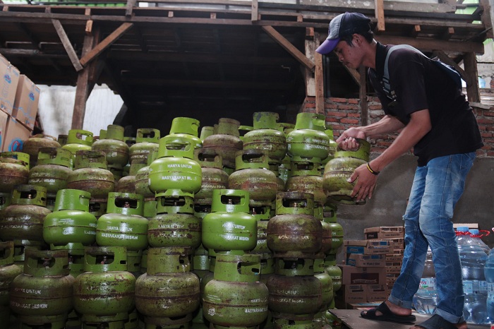 STOK: Ke depan seluruh pengecer LPG 3 kg akan dibina oleh Pertamina serta pemerintah daerah agar distribusi lebih tertata.