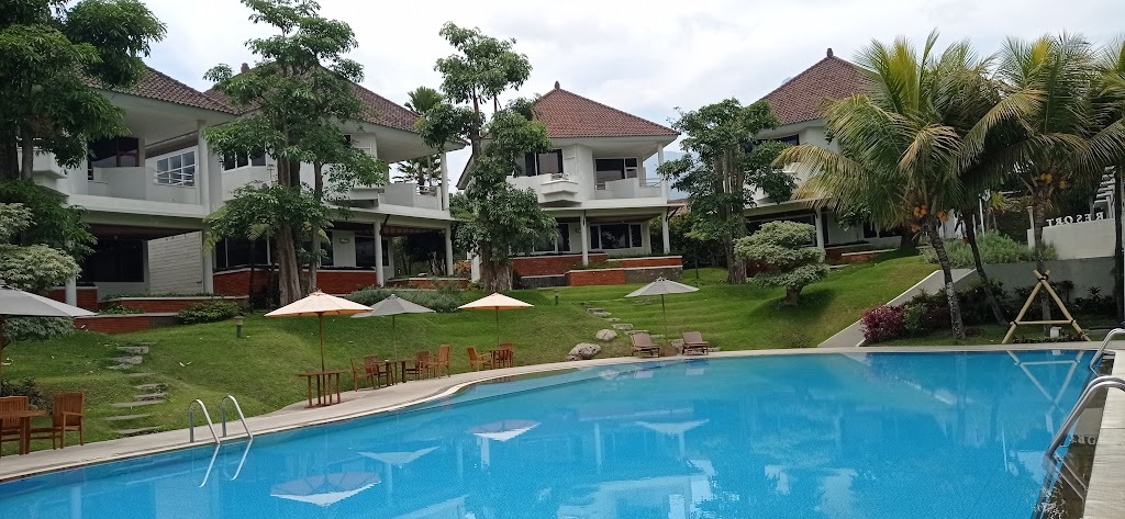 SEJUK: Salah satu hotel di kawasan destinasi wisata sekaligus pusat bisnis di Batu, Jatim.