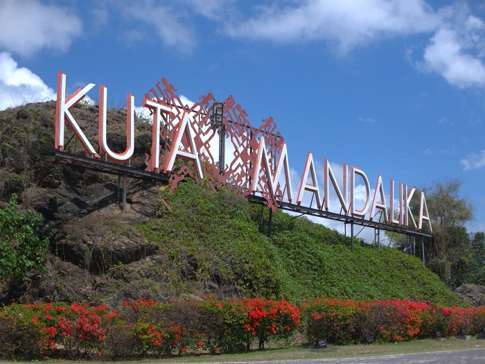 INDAH: Kawasan Ekonomi Khusus (KEK) Mandalika di Lombok Tengah, Nusa Tenggara Barat.