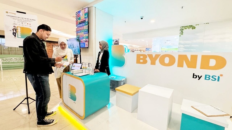 KOMUNIKASI: Byond by BSI adalah wujud komitmen BSI untuk terus meningkatkan kualitas layanan.