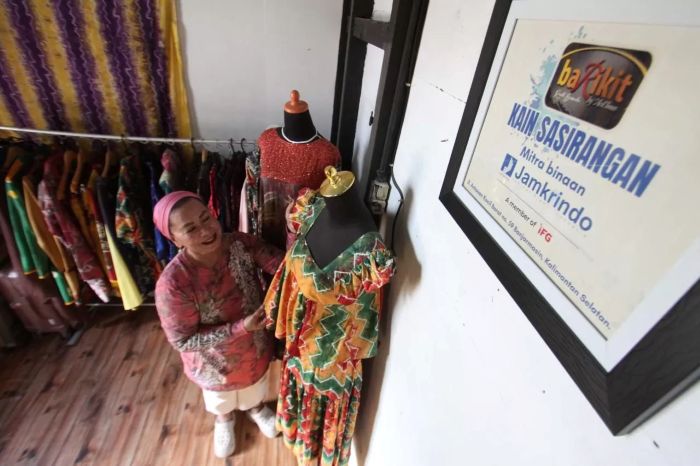 TATA: Sepanjang semester I/2025, PT Jamkrindo berhasil menjamin 2,79 juta pelaku UMKM dan menyerap sebanyak 7,78 juta tenaga kerja.