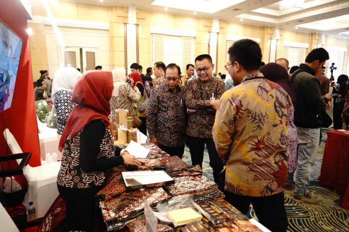 MERIAH: Bank Jatim berpartisipasi dalam kegiatan Misi Dagang dan Investasi dengan tema Meningkatkan Jejaring Konektivitas antara Provinsi Jawa Timur dengan Provinsi Lampung.