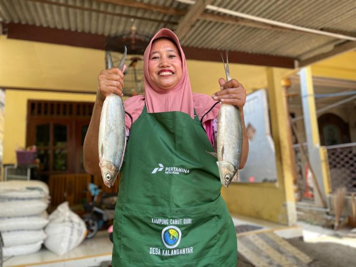 BAHAGIA: Pertamina Patra Niaga Jatimbalinus melalui Aviation Fuel Terminal (AFT) Juanda memberikan dukungan penuh kegiatan Launching Usaha Kecil Menengah (UKM) &ldquo;Kampung Cabut Duri&rdquo; (KUCARI).
