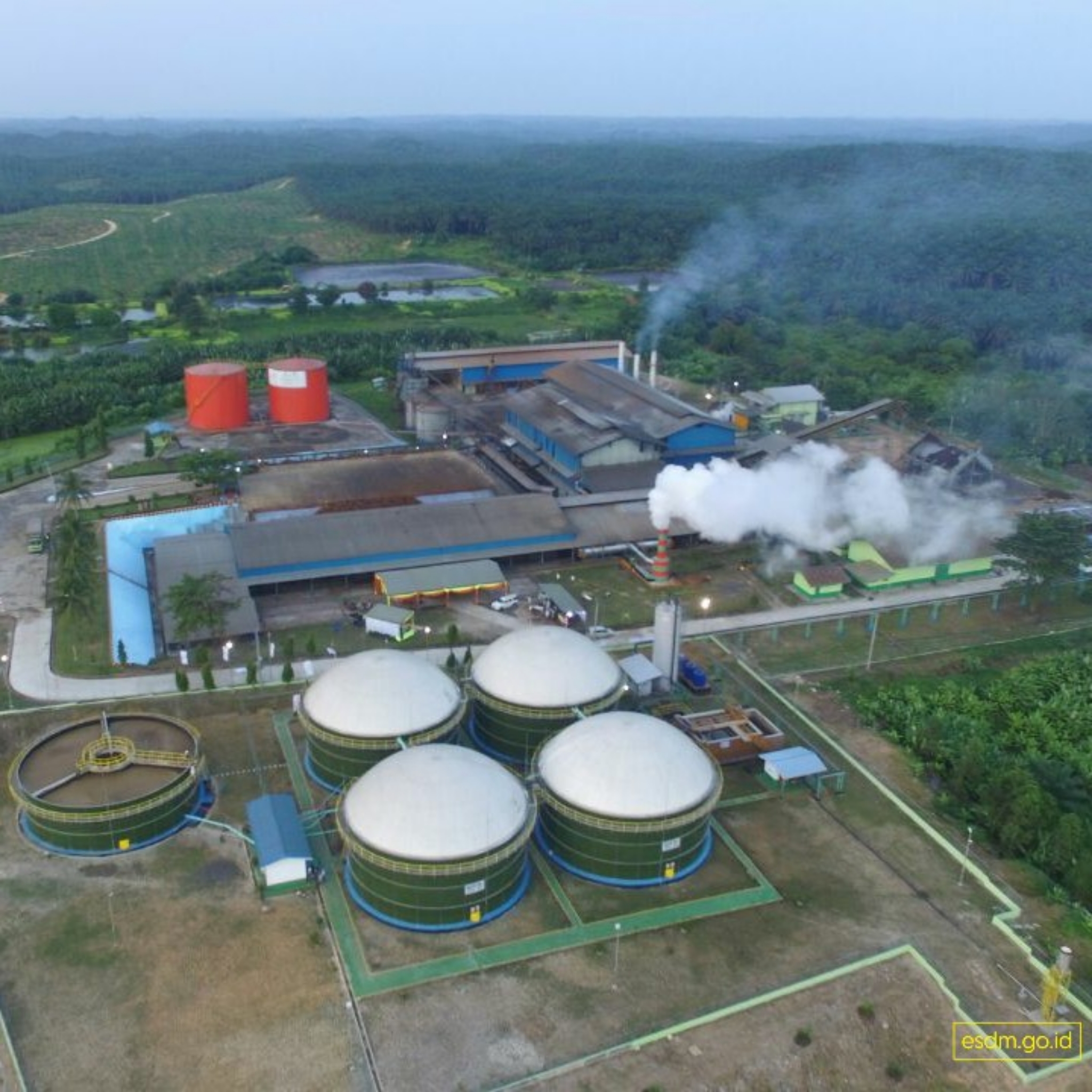 ILUSTRASI: Salah satu pabrik biodiesel milik pemerintah.
