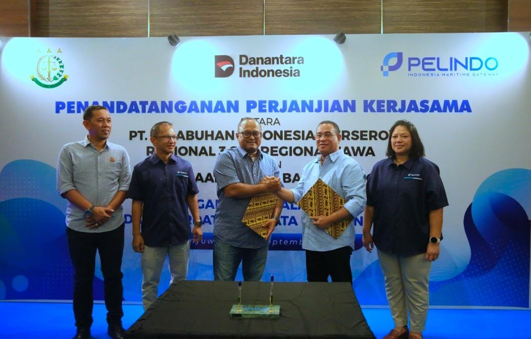 KETRJA SAMA: PT Pelindo Regional 3 Sub Regional Jawa menandatangani kerja sama dengan Kejari Banyuwangi, Selasa (23/9/2025).