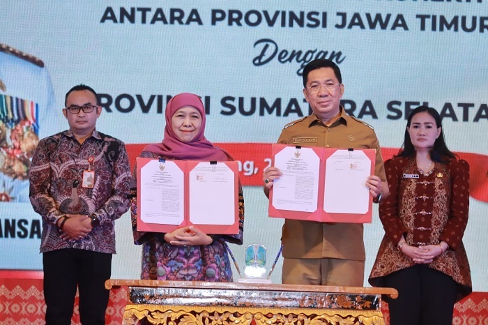 MELONJAK TAJAM: Gubernur Jawa Timur Khofifah Indar Parawansa dalam Misi Dagang dan Investasi Provinsi Jawa Timur dengan Provinsi Sumatera Selatan di Palembang, Senin (29/9/2025).