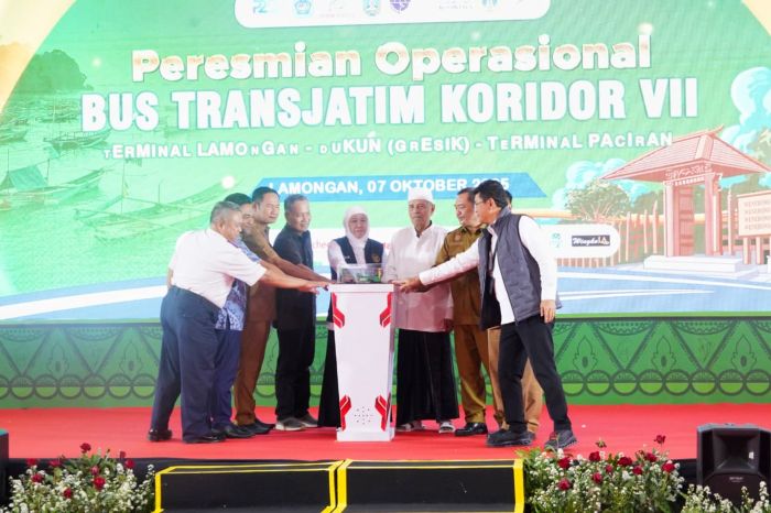 KOMPAK: Peresmian Operasional Bus Trans Jatim Koridor VII Terminal Lamongan-Dukun (Gresik)-Terminal Paciran, Selasa (7/10/2025).