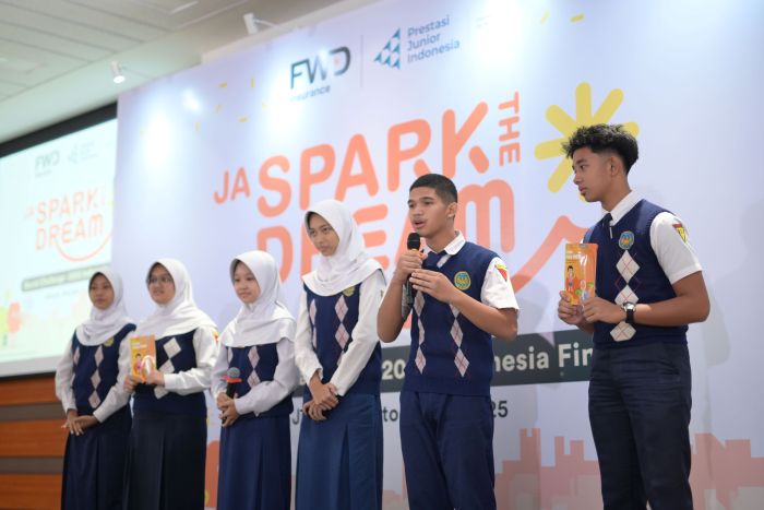 IDE KREATIF: Ribuan siswa mengikuti JA SparktheDream Social Challenge dalam rangka Bulan Inklusi Keuangan.