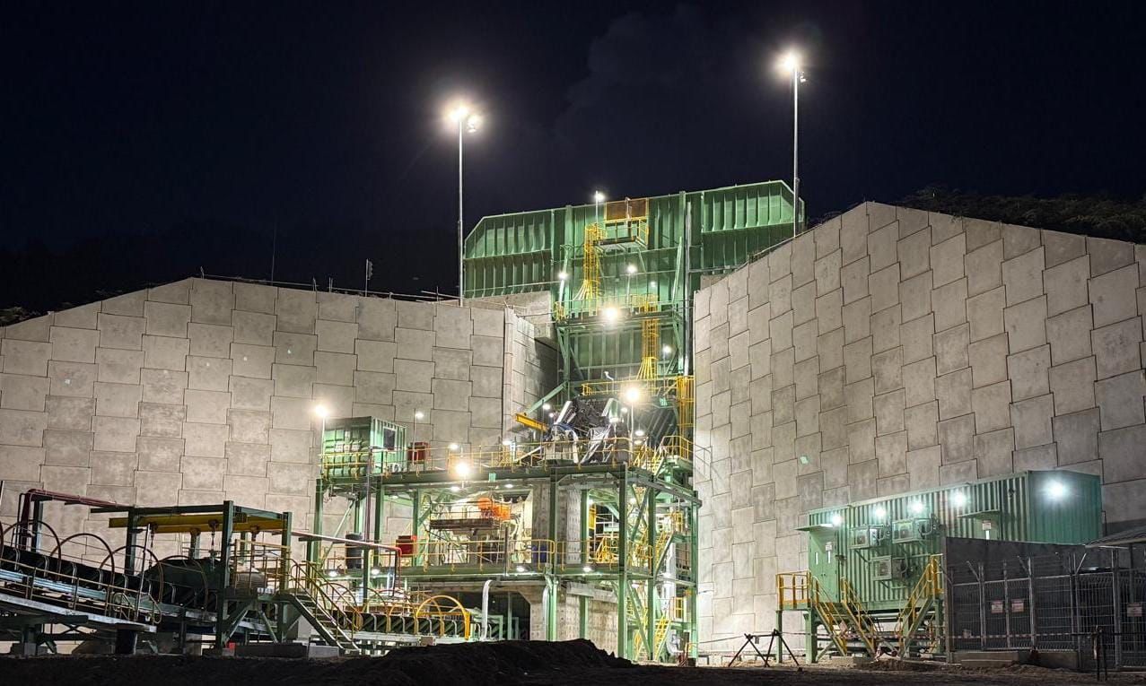 SIAP: PT Merdeka Gold Resources Tbk (EMAS) telah menyelesaikan fasilitas Pabrik Persiapan Bijih (Ore Preparation Plant/OPP) Tambang Emas Pani.
