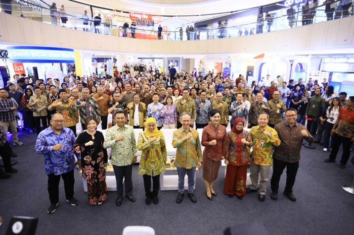 MERIAH: Puncak Bulan Inklusi Keuangan (BIK) 2025 digeber di Surabaya dengan pelaksanaan Financial Expo (FinExpo) 2025 di Tunjungan Plaza (TP).