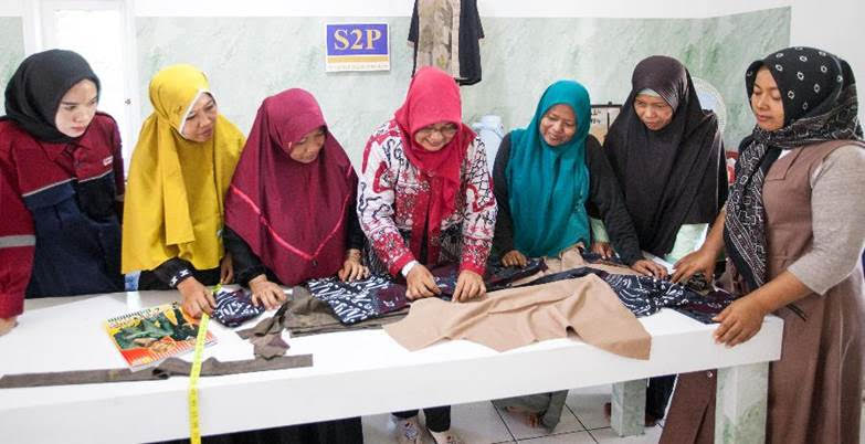 BERBAGI: PT Sumber Segara Primadaya (S2P) &ndash; PLTU Cilacap menggelar program pemberdayaan ekonomi lokal melalui koperasi, yang mendorong kemandirian ekonomi masyarakat