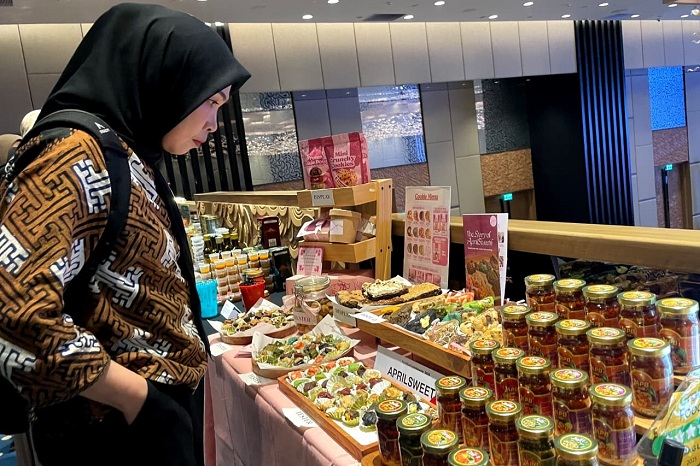 ILUSTRASI: Kuliner menjadi salah satu industri pariwisata yang memberikan kontribusi besar.
