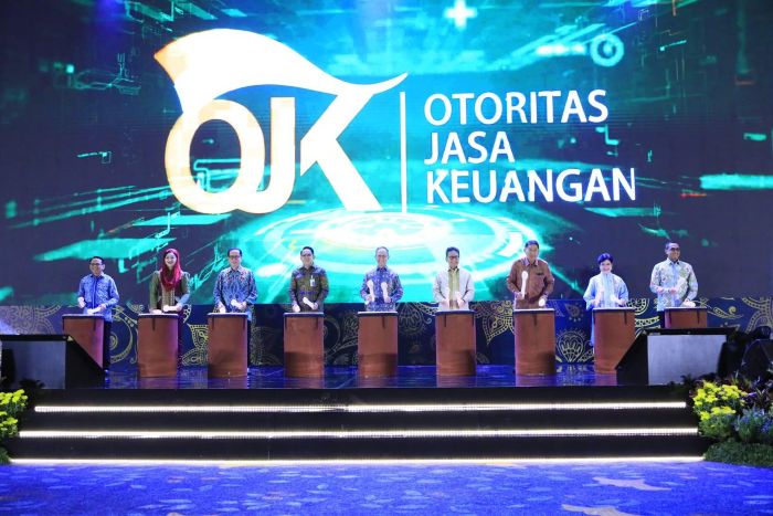 PENTING: Indonesia Islamic Finance Summit (IIFS) 2025 mempertemukan para stakeholder keuangan Syariah di Surabaya.