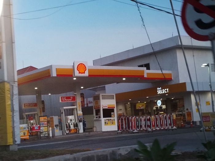 SEPI: Shell sudah sepakat membeli BBM dari Pertamina sebesar 100 ribu barel dan segera mendistribusikannya ke SPBU.
