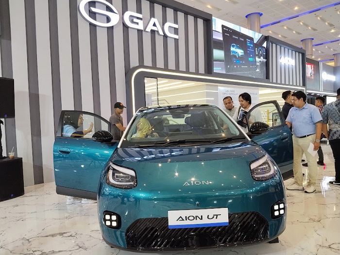 GERUS: Penjualan mobil listrik per Oktober melonjak hingga 18,27 persen (yoy). Sementara, pada periode yang sama, penjualan mobil berbahan bakar bensin cenderung stabil.