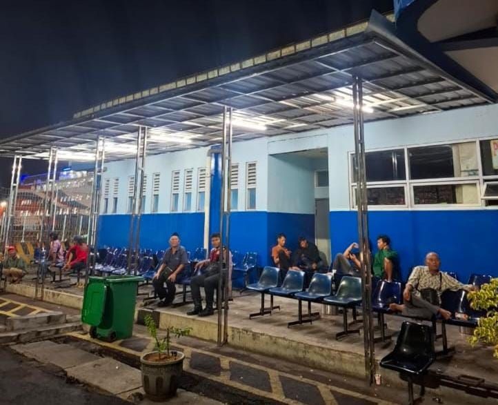 TENANG: Terminal GSN Pelabuhan Tanjung Perak dilakukan penataan dan dipermanis dengan penambahan fasilitas yang berorientasi langsung pada kebutuhan penumpang.