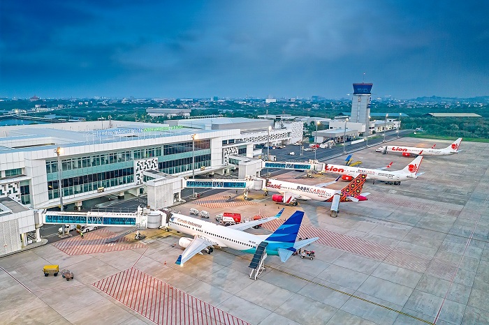 PARKIR: Sejumlah pesawat di landasan Bandara Ahmad Yani Semarang. Tahun ini InJourney Airport terima 558 extra flight untuk kebutuhan Nataru.