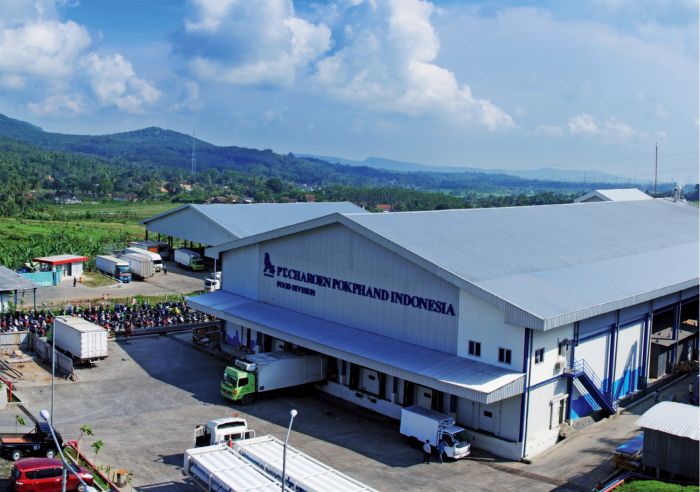 TEMPAT PRODUKSI: Salah satu pabrik PT Charoen Pokphand Indonesia Tbk (CPIN).
