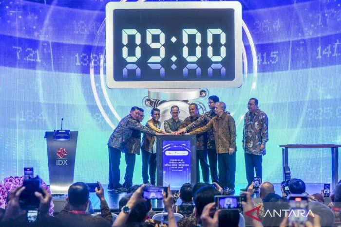 KOMPAK: Seremoni pembukaan perdagangan saham 2026 di Bursa Efek Indonesia, Jakarta, Jumat (2/1/2026).