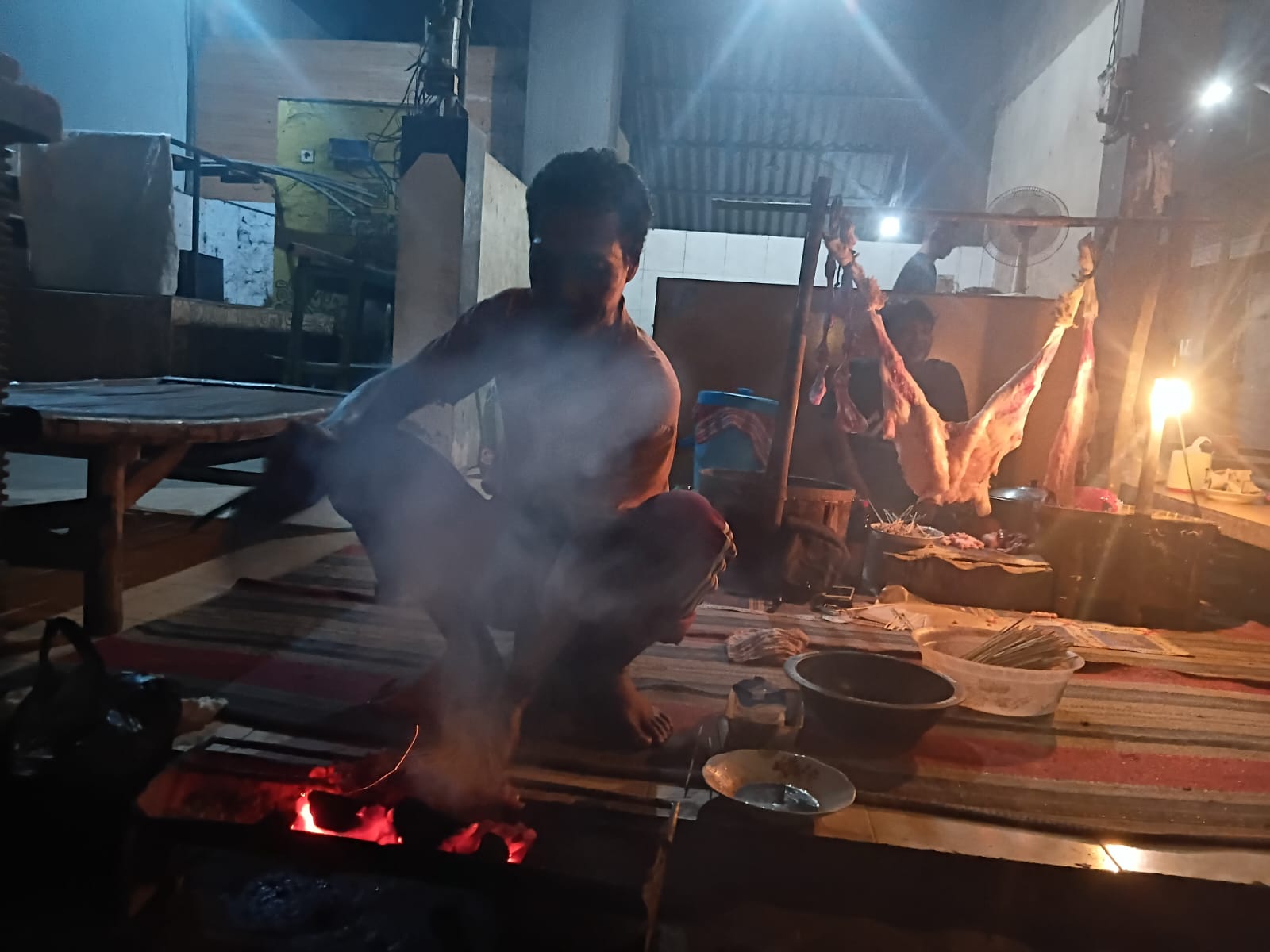 Kuliner sate lokal menjadi salah satu kuliner terbaik di dunia yang disukai seluruh orang