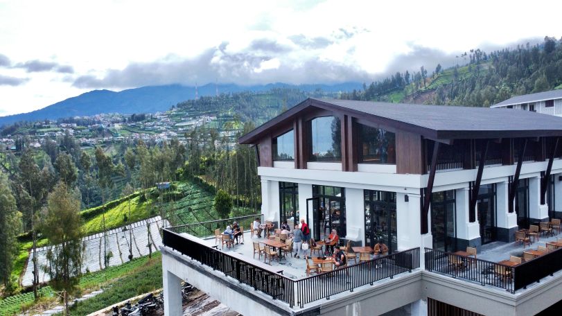 INDAH: Kawasan seluas dua hektare di kaki Gunung Bromo, Kecamatan Tosari, Kabupaten pasuruan, dipilih untuk menghadirkan Jambuluwuk Resort & Poshtel dengan fasilitas lengkap.