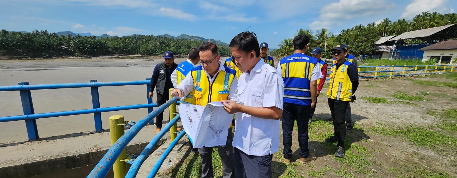 Balai Teknik Irigasi (BTI) membuka kesempatan karir bagi profesional di bidang pengamanan, laboratorium, hingga pengembangan AI.