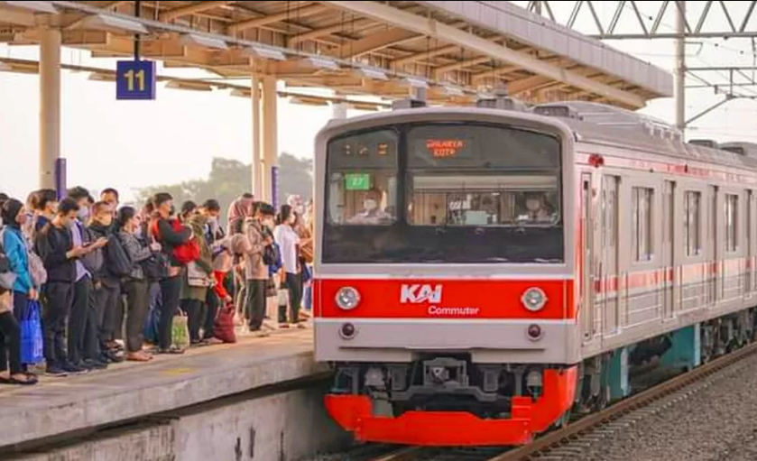 ANGKUTAN: KAI Group mencatat telah mengangkut 442,1 juta penumpang sepanjang tahun 2025.