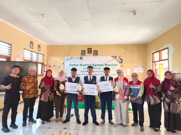 UNTUK PENDIDIKAN: Pertamina Patra Niaga melalui FT Tuban meluncurkan Program Sekolah Energi Berdikari di SMP Negeri 2 Jenu, Kabupaten Tuban.