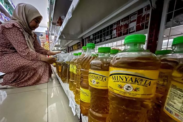 BELANJA: Kebutuhan MinyaKita menjelang Ramadan naik dua hingga tiga kali lipat dari hari biasa.