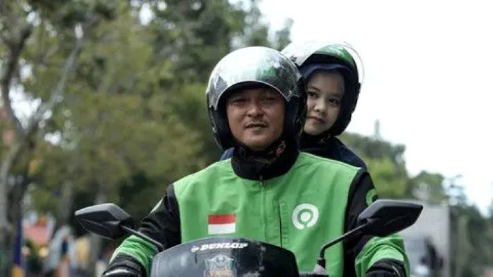 LAYANAN: Bagi yang ingin menikmati momen Ramadan dengan kebersamaan, ada dua pilihan program Gojek yang bisa disesuaikan dengan kebutuhan.
