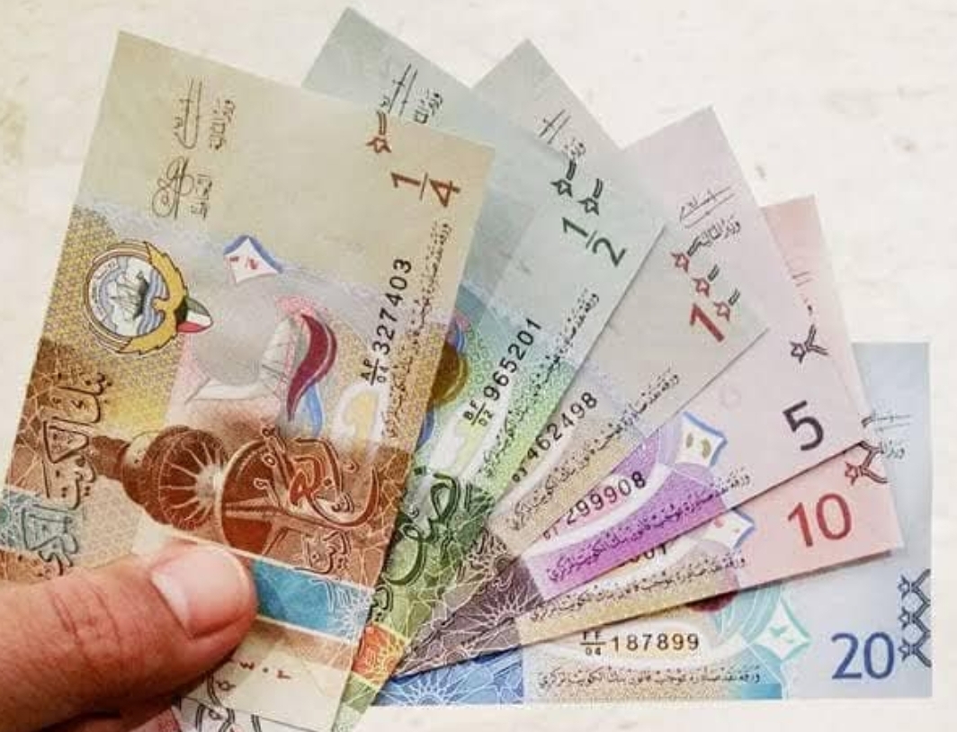 Mata uang Kuwait terkuat dan kalahkan dolar Amerika