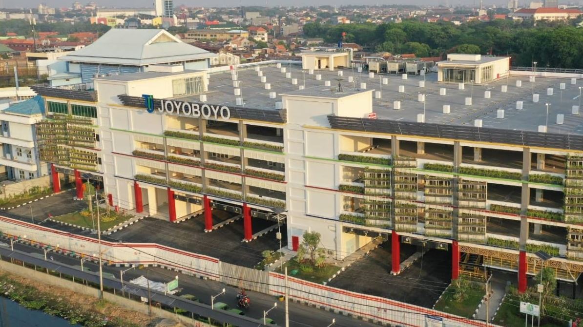 BERSEJARAH: Lokasi yang kini dikenal sebagai Terminal Intermoda Joyoboyo (TIJ) di Jalan Joyoboyo Nomor 1, Kelurahan Sawunggaling, Wonokromo, pernah menjadi titik penting jaringan trem listrik kota.