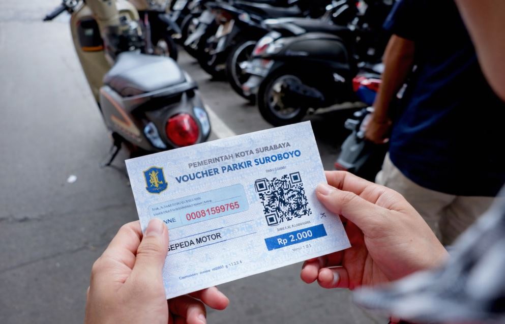 ILUSTRASI: Sistem pembayaran parkir Surabaya ini susah dipalsukan karena menggunakan voucher parkir Suroboyo yang dicetak dengan standar keamanan Perum Percetakan Uang Republik Indonesia (Peruri).