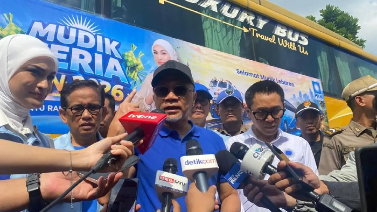 Menteri Koordinator Bidang Pangan, Zulkifli Hasan (Zulhas) beri keterangan pers.