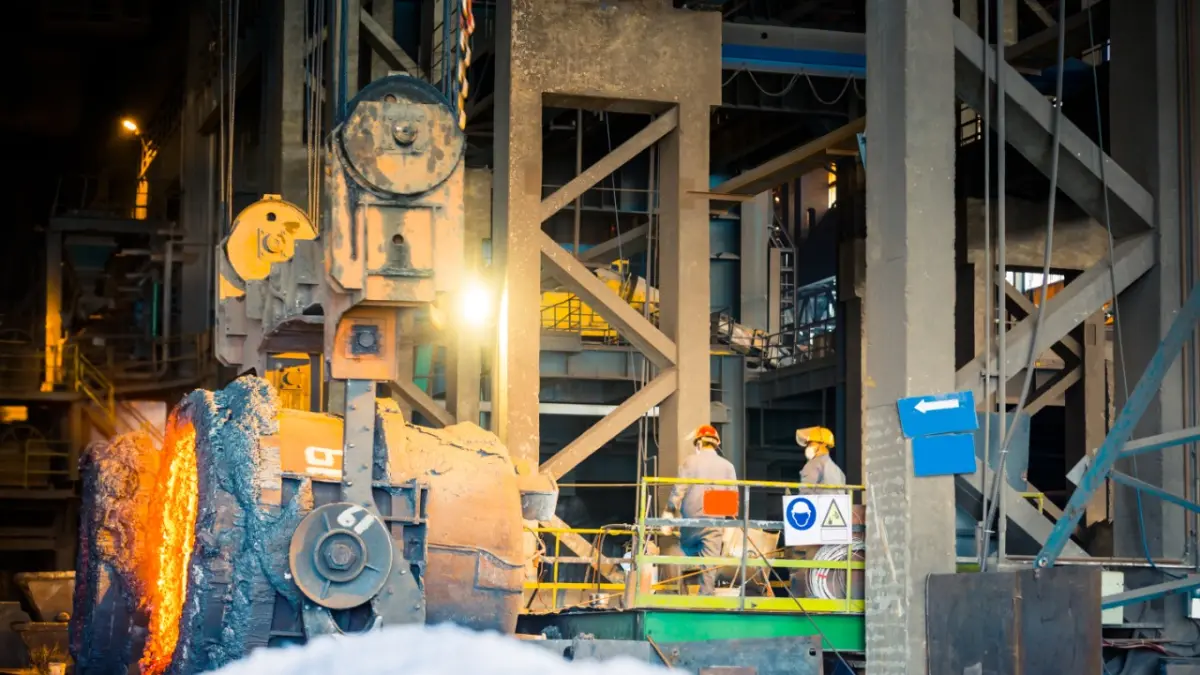 ILUSTRASI: Aktivitas industri di PT Smelting Gresik yang sedang membuka lowongan kerja bagi untuk posisi Smelter Engineer