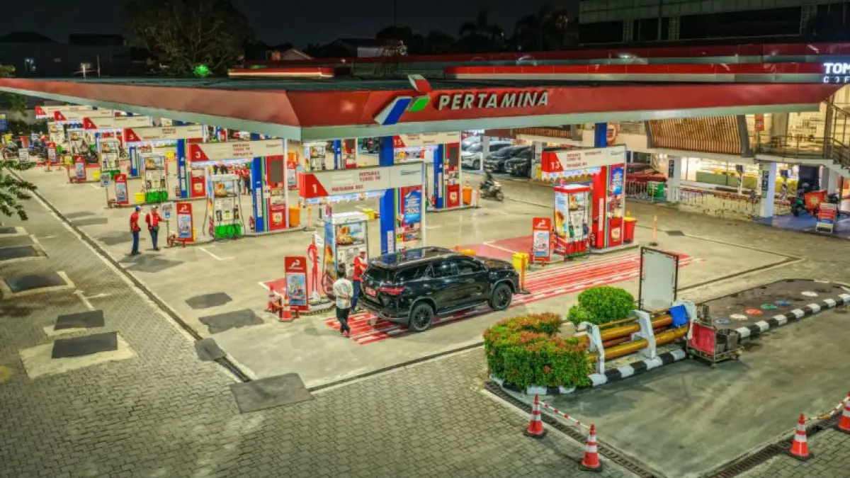 Sebelumnya, pemerintah bersama Pertamina sempat menahan kenaikan harga BBM nonsubsidi meski harga minyak dunia pernah menembus US$100 per barel.