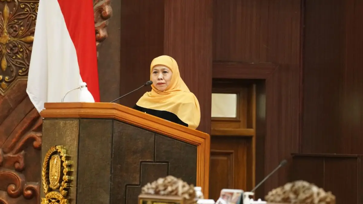 Gubernur Jawa Timur (Jatim), Khofifah Indar Parawansa menegaskan kenaikan belanja pegawai dalam APBD tetap dalam koridor aturan. 