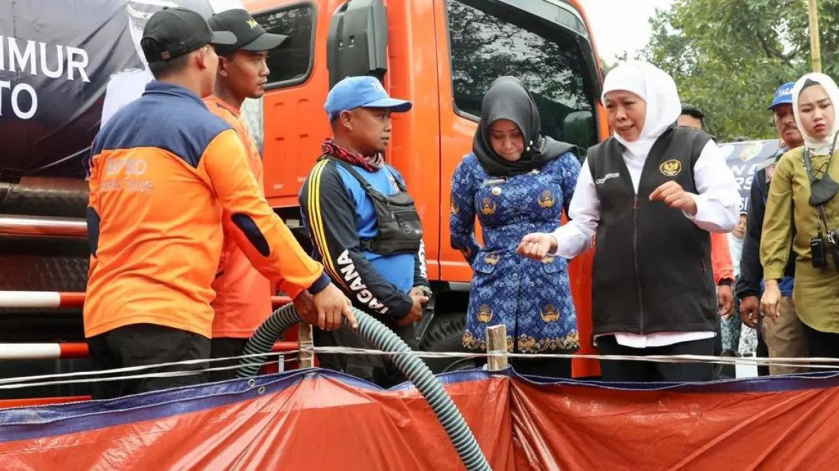 Gubernur Jawa Timur, Khofifah Indar Parawansa, mengajak seluruh elemen pemerintah dan masyarakat meningkatkan kesiapsiagaan hadapi El Nino.