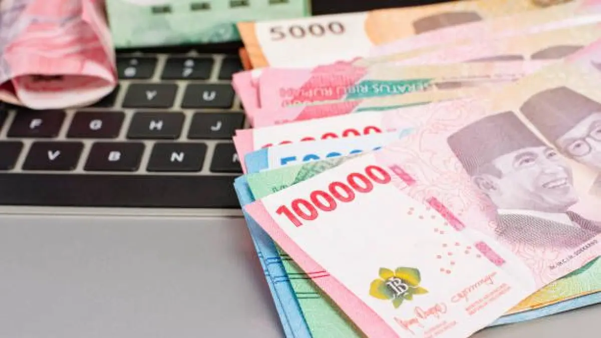 ILUSTRASI: Mata uang rupiah yang menguat tipis pada perdagangan Kamis (7/5)