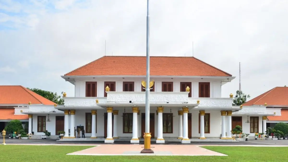 Berdasarkan data Sistem Informasi Manajemen Talenta (SIMT) Pusat Prestasi Nasional per 12 Mei 2026, Jawa Timur sukses mengoleksi 45.839 medali dari kompetisi nasional.