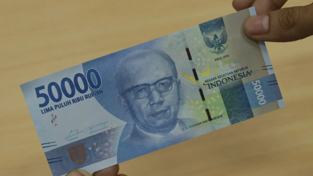 ILUSTRASI: Uang lembaran Rp 50.000 yang masuk dalam daftar mata uang paling aman dunia. (Foto: Kumparan)