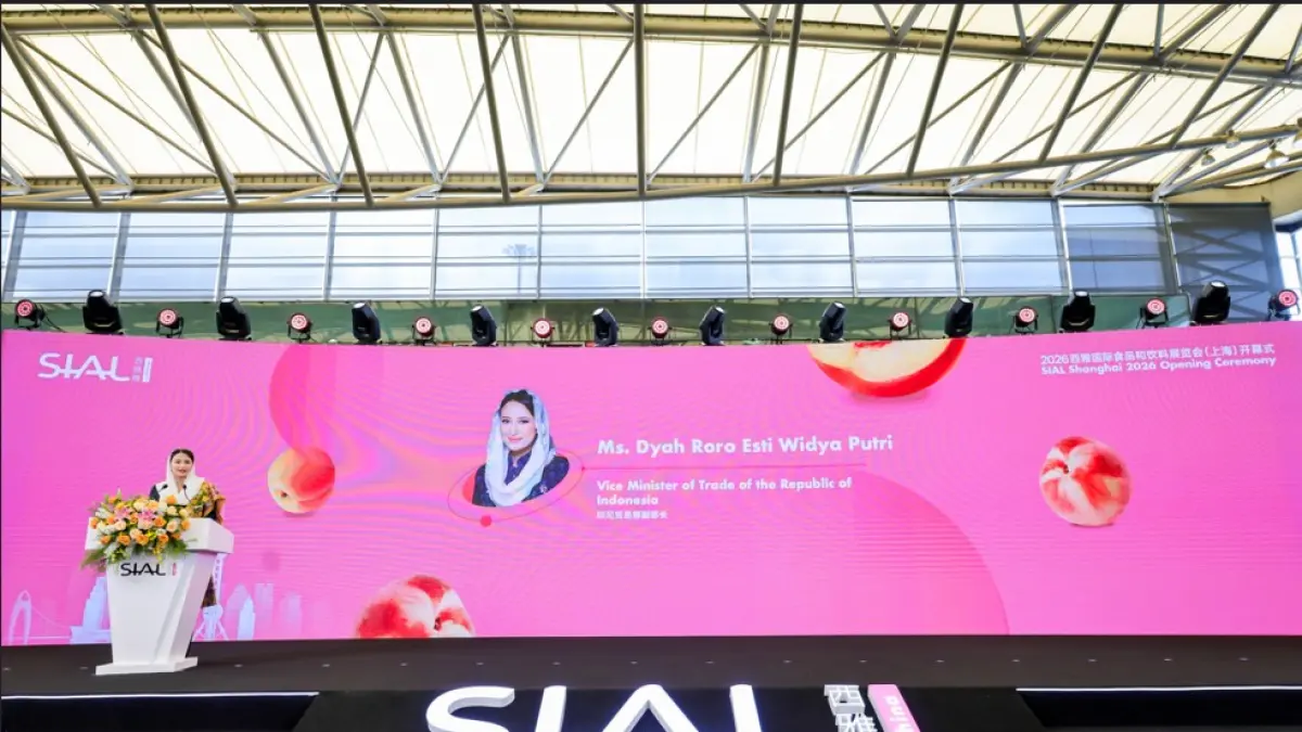Wakil Menteri Perdagangan RI, Dyah Roro Esti Widya Putri, saat menyampaikan sambutan pada Pembukaan SIAL Shanghai 2026 di Tiongkok, Senin (18/5/2026).